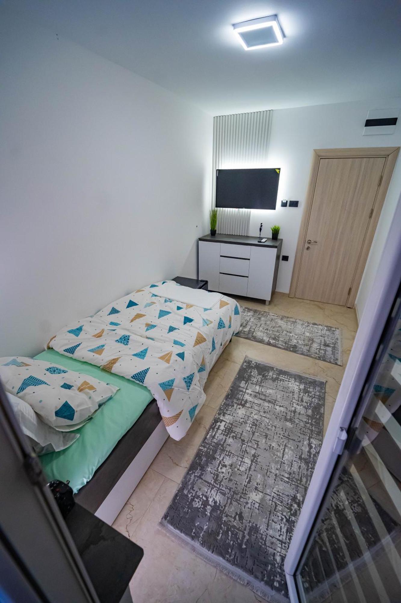 Home Luxury Suites Kriva Palanka Bagian luar foto