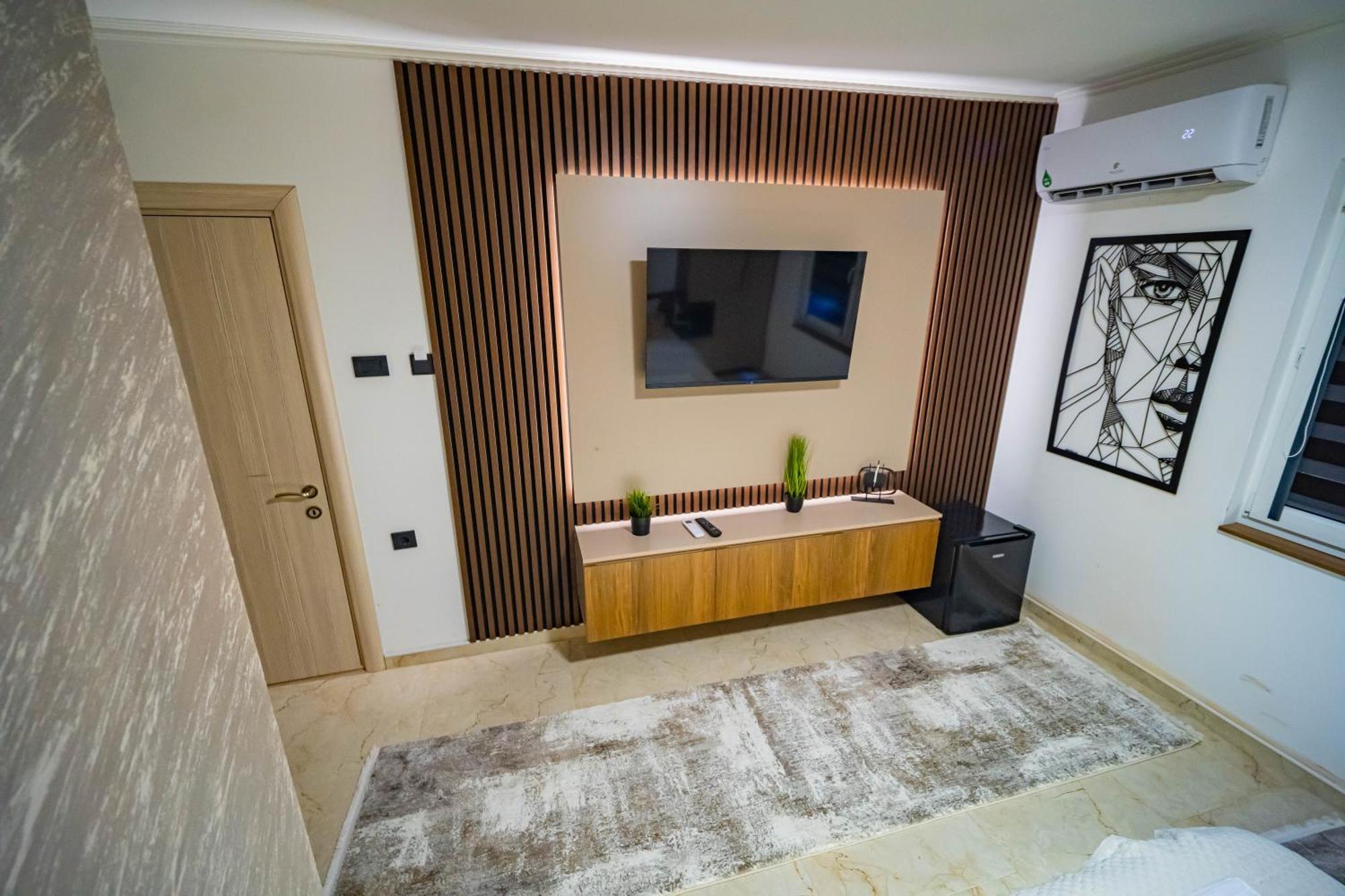 Home Luxury Suites Kriva Palanka Bagian luar foto